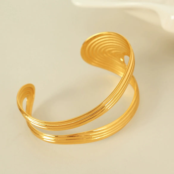 Wholesale Heavy Industry Style 316L Stainless Steel Bracelet With 18K Gold Plated For Ladies