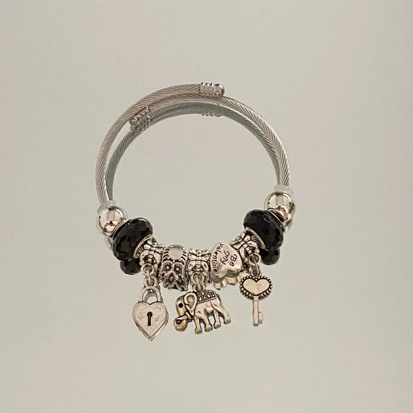 Wholesale High End Elephant Pendant Bracelet With Electroplating Stainless Steel Material