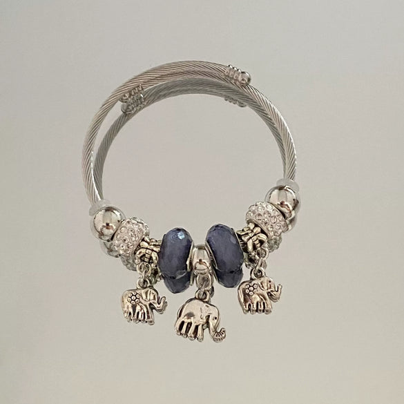 Wholesale High End Elephant Pendant Bracelet With Electroplating Stainless Steel Material