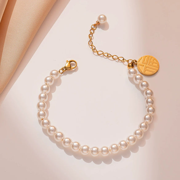 Wholesale High Grade Fancy Pearl Bracelet In Light Luxury Niche Elegant Style Made Of Titanium Steel With Geometric Pattern And Electroplating Treatment