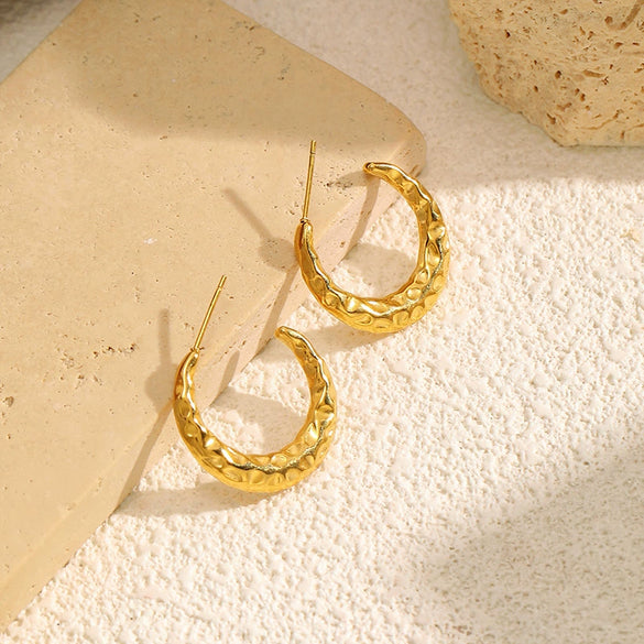 Wholesale Highend Geometric Cshaped Stainless Steel Metal Earrings For Women With Pvd Furnace Vacuum Real Gold Plating