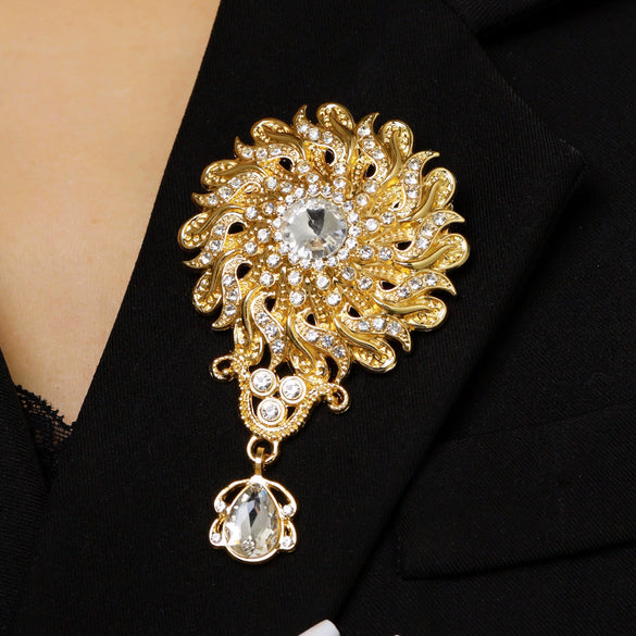 Wholesale Highend Luxury Alloy Full Diamond Carved Flower Crown Drop Shape Brooch Unisex Accessory Set With Diamonds