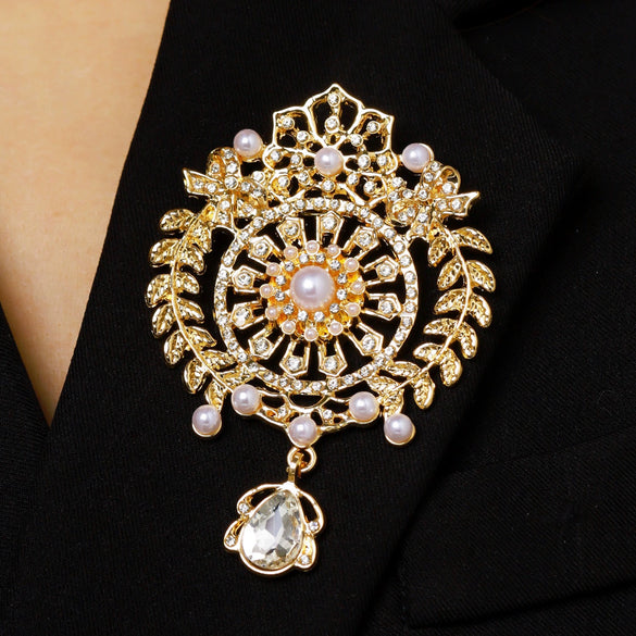 Wholesale Highend Luxury Alloy Full Diamond Carved Flower Crown Drop Shape Brooch Unisex Accessory Set With Diamonds