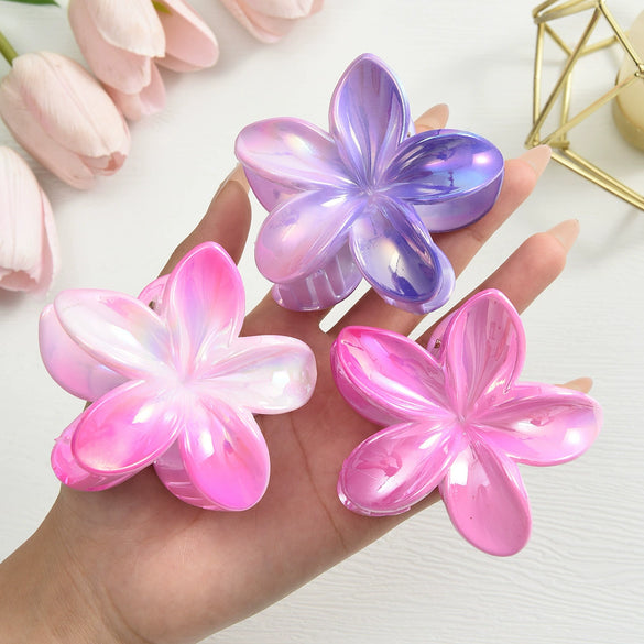 Wholesale Highend Plastic And Resin Hairpin With Plumeria Design And Electroplating Processing For Women