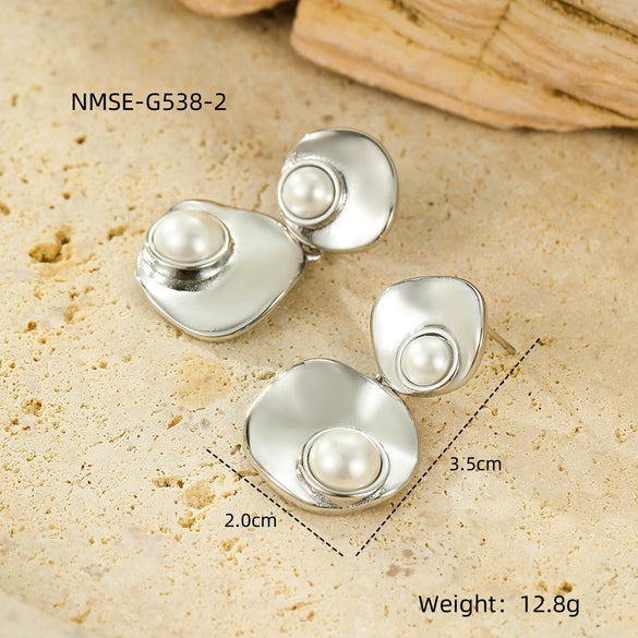 Wholesale Highend Stainless Steel Geometric Flower Earrings For Women With Electroplating Treatment Fashion Design