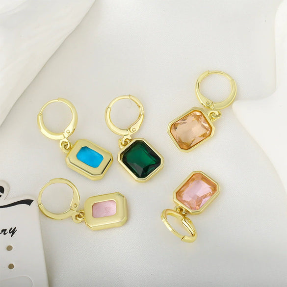 Wholesale Highgrade Copper Inlaid Zircon Elegant Geometric Earrings With Real Gold Plating