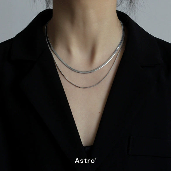 Wholesale Hip Hop Double Layer Stacked Unisex Necklace In Geometric Pattern Titanium Steel Snake Bone Chain With Polishing Treatment