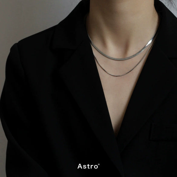 Wholesale Hip Hop Double Layer Stacked Unisex Necklace In Geometric Pattern Titanium Steel Snake Bone Chain With Polishing Treatment