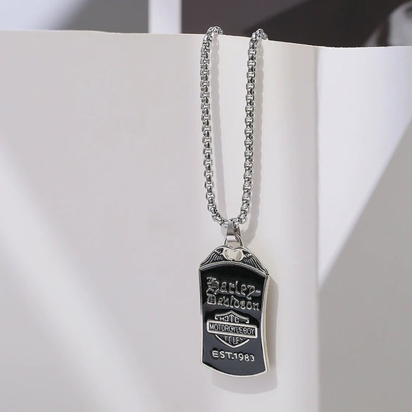 Wholesale Hiphop Personality Pendant Titanium Steel Necklace With Geometric Design For Men And Women