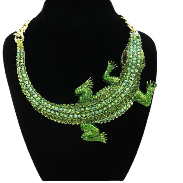 Wholesale Hiphop Style Alloy Diamond Animals Zodiac Star Crocodile Shape Women's Clavicle Chain Necklace