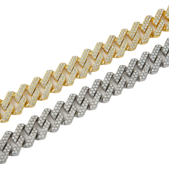 Wholesale Hiphop Style Square Cuban Chain Necklace For Men Made Of Alloy With Diamond Treatment And Geometric Design