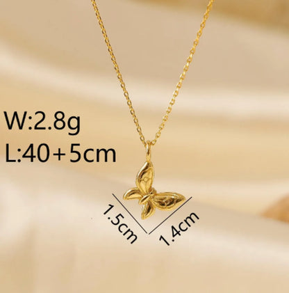 Wholesale IG Style Classic Style Butterfly Copper 18K Gold Plated Pendant Necklace