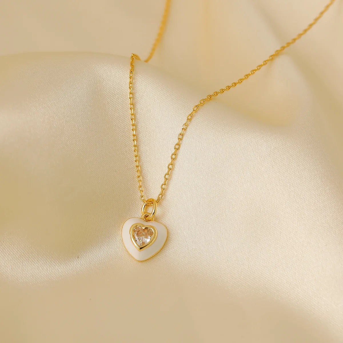 Wholesale IG Style Y2K Vacation Heart Shape Copper Enamel Inlay 18K Gold Plated Zircon Pendant Necklace