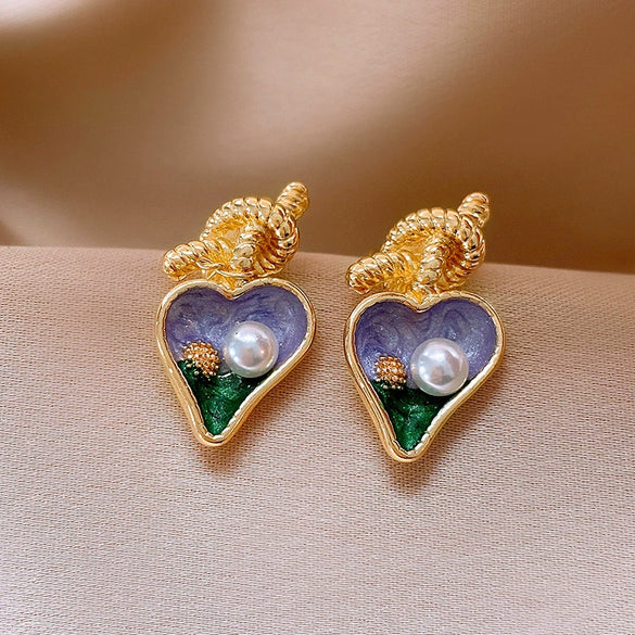 Wholesale Imitation Pearl Drop Shape Earrings French Retro Style Set With Pearls For Women