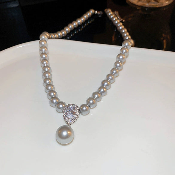 Wholesale Imitation Pearl Geometric Water Drop Pendant Handmade Necklace For Women Elegant Light Luxury Jewelry