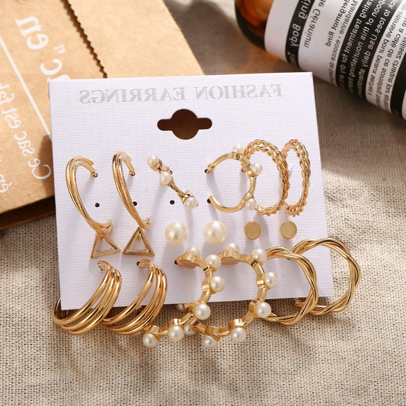Wholesale Inlaid Imitation Pearl Women's Earrings Set Alloy Geometric Retro Style Set With Diamonds