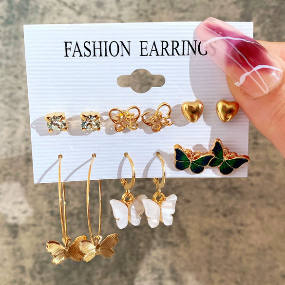 Wholesale Inlaid Imitation Pearl Women's Earrings Set Alloy Geometric Retro Style Set With Diamonds