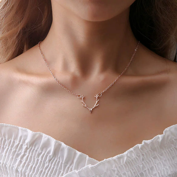Wholesale Ins Christmas Small Antler Elk Necklace Alloy Electroplated Animal Pattern