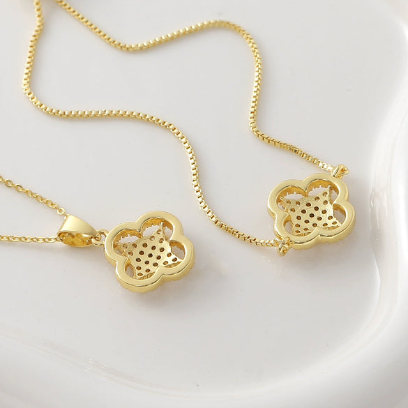 Wholesale Ins Style Copper Electroplated 18K Gold Four Leaf Clover Pendant Necklace And Bracelet Set