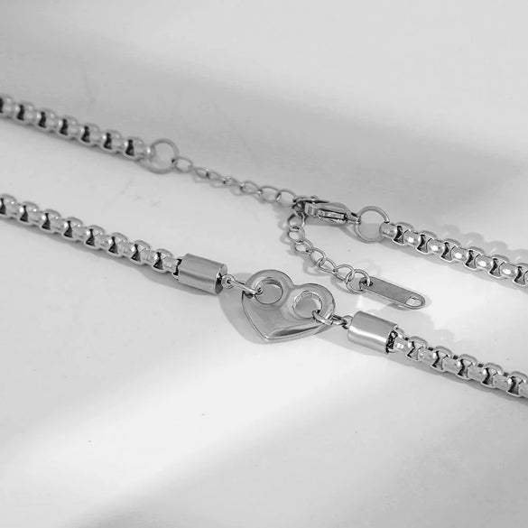 Wholesale Ins Style Electroplated Stainless Steel Women's Necklace With Letter Number Text Pattern And Square Pearl Chain