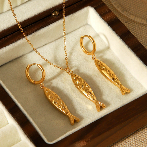 Wholesale Ins Style Geometric Koi And Carp Jewelry Stainless Steel 18K Gold Plated Pendant Necklace And Earrings For Women