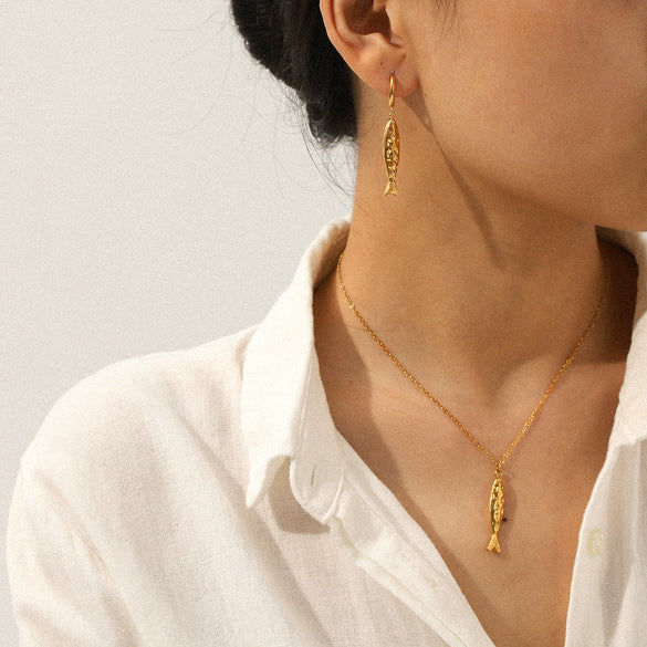 Wholesale Ins Style Geometric Koi And Carp Jewelry Stainless Steel 18K Gold Plated Pendant Necklace And Earrings For Women