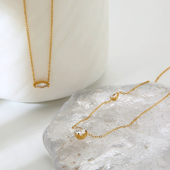Wholesale Ins Style Minimalist Teardrop Zircon Stainless Steel 18K Gold Plated Pendant Necklace For Women