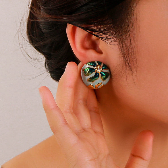 Wholesale Ins Style Stainless Steel 18K Gold Plated Oval Asymmetric Oil Drop Flower Pattern Bohemian Women Earrings With Furnace Vacuum Plating