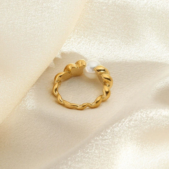 Wholesale Insstyle Geometric Stainless Steel Ring Inlaid With Pearls 18K Goldplated For Women