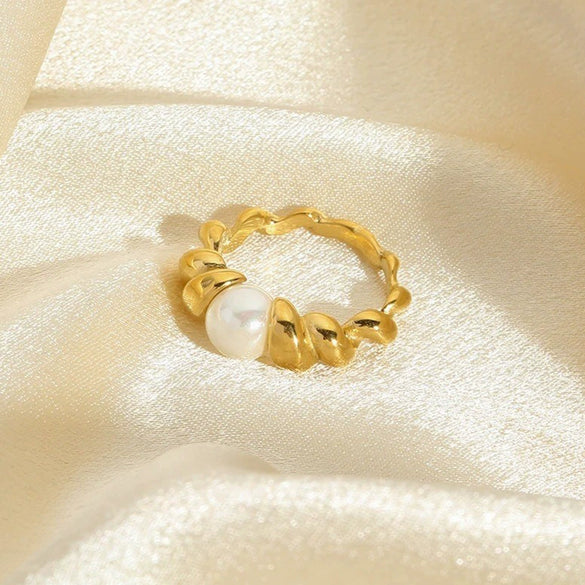 Wholesale Insstyle Geometric Stainless Steel Ring Inlaid With Pearls 18K Goldplated For Women