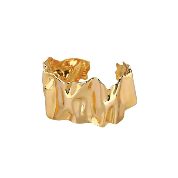Wholesale Iron Exaggerated Geometric Cshaped Electroplated Bracelet For Women