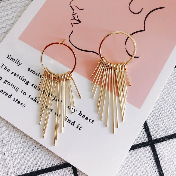 Wholesale Iron Geometric Round Tassel Earrings Pendant With 18K Real Gold Color Electroplated
