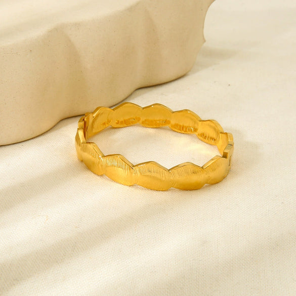 Wholesale Irregular Geometric 18K Gold Plated Stainless Steel Bracelet Jewelry Accessories For Women