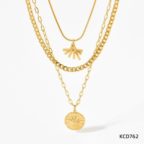 Wholesale Irregular Sun Threelayer Round Pendant Necklace In Stainless Steel With Overlapping Design And Electroplating Treatment Bamboo And O Chain For Women