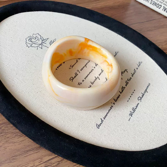 Wholesale Irregular Widebrimmed Acrylic Bracelet Retro Fashion High Sense Handmade Design For Women