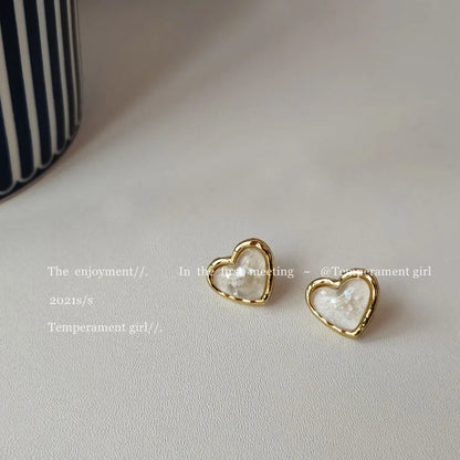 Wholesale Jewelry 1 Pair Cute Heart Shape Alloy Ear Studs