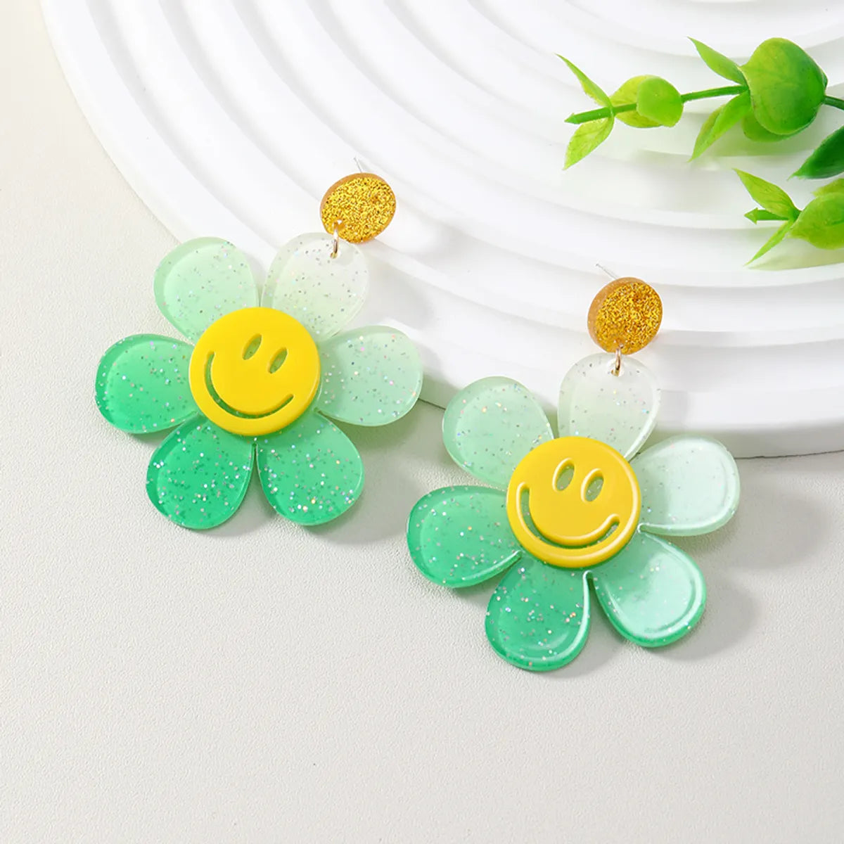 Wholesale Jewelry 1 Pair Cute Novelty Shiny Smile Face Flower Arylic Earrings