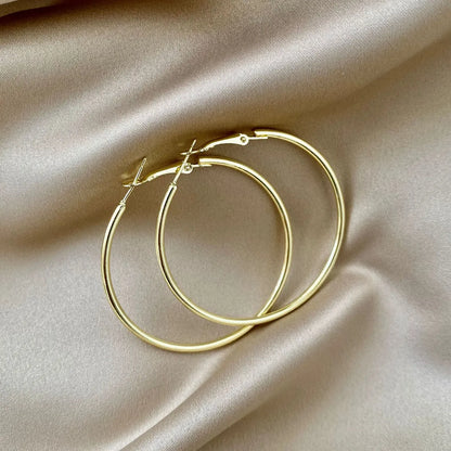 Wholesale Jewelry 1 Pair Exaggerated Circle Alloy Gold Plated Silver Plated Hoop Earrings