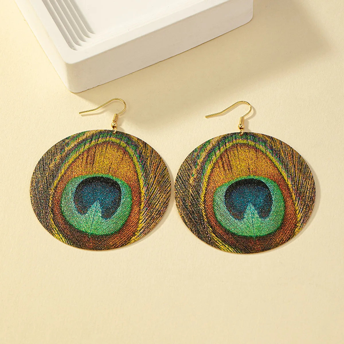 1 Pair Retro Round Peacock Plating Alloy Drop Earrings