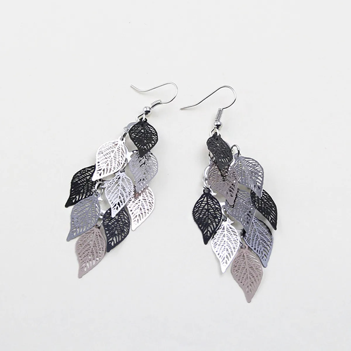 Wholesale Jewelry 1 Pair Simple Style Leaf Metal Drop Earrings