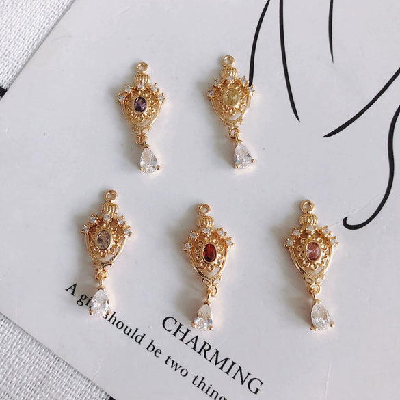 Wholesale Jewelry Accessories Copper Real Gold Plated Micro Inlaid Zircon Crown Hollow Drop Shaped Pendant