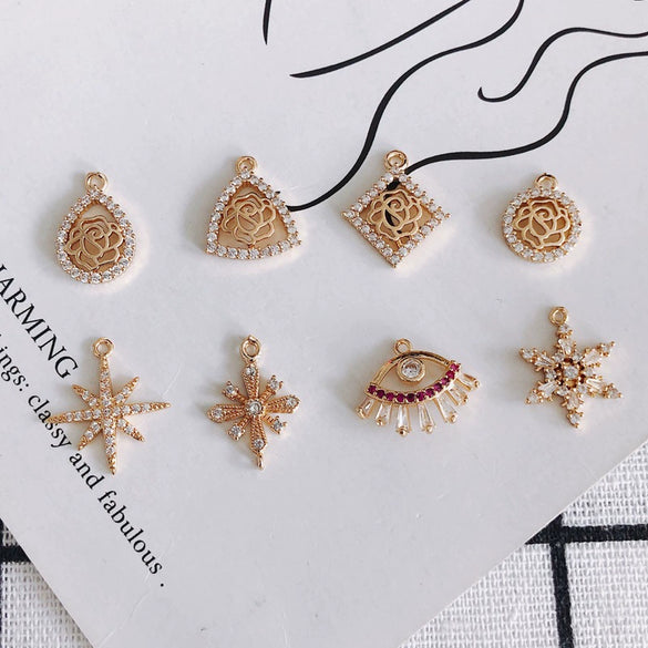 Wholesale Jewelry Accessories Copper Zircon Inlaid Star Bow Four Leaf Clover Hollow Pendant