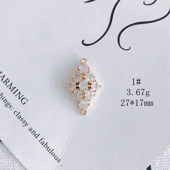 Wholesale Jewelry Accessories Copper Zircon Inlay Flower Moon Hollow Necklace Material