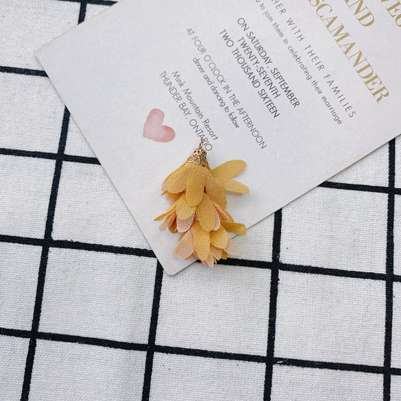 Wholesale Jewelry Accessories Fresh Tassel Small Flower Earrings Pendant Handwoven Fabric Material
