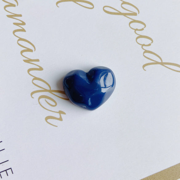 Wholesale Jewelry Accessories Plastic Resin Heartshaped Stone Mobile Phone Case Pendant With Cream Water Ripple Smoke Design
