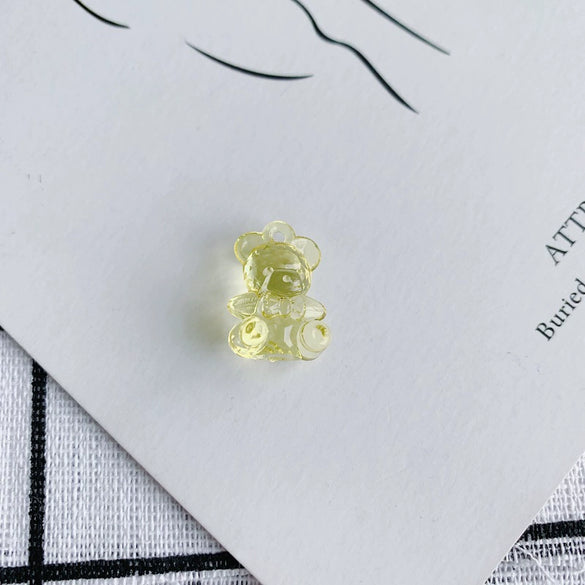Wholesale Jewelry Accessories Resin Acrylic Transparent Bear Hole Pendant Necklace Material