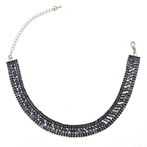 Wholesale Jewelry Alloy Geometric Hollow Claw Chain Necklace With Rhinestones Electroplated For Women