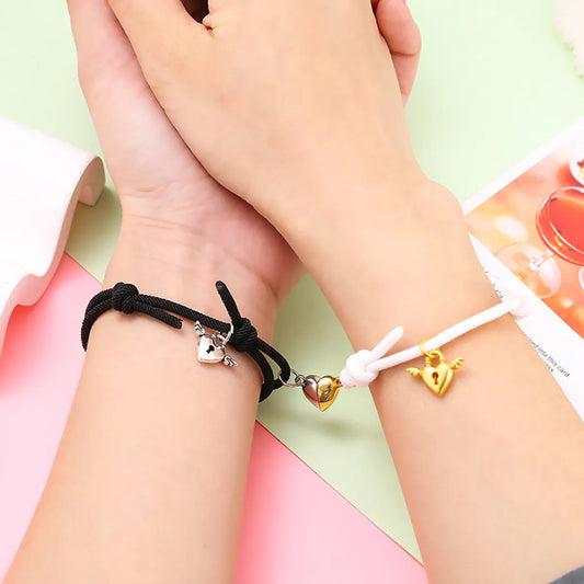 Simple Style Heart Alloy Plating No Inlaid Couple Bracelets