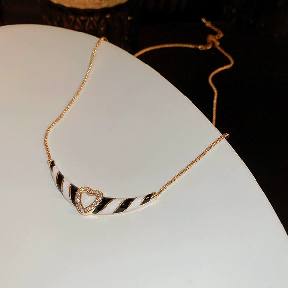 Wholesale Jewelry Alloy Twisted Geometric Electroplating Earrings Necklace Set