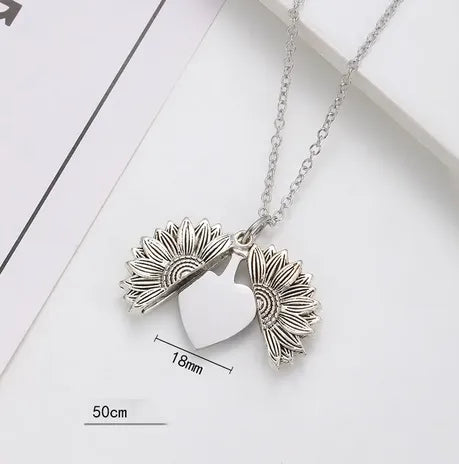 Wholesale Jewelry Basic Classic Style Customization Laser Engraving Heart Shape 201 Stainless Steel Plating Pendant Necklace Cable Chain